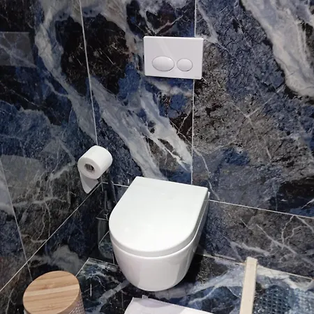 Street ホテル 4*