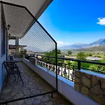 Street Gjirokastër