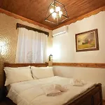Street Hotel Gjirokastër